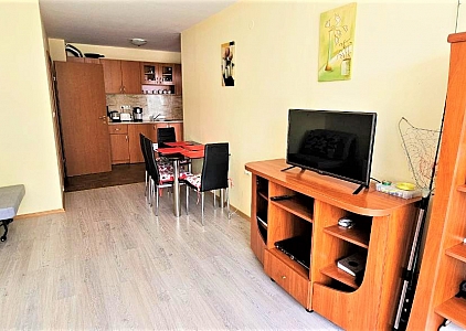 Apartment mit wunderschönem Meerblick in erster Meereslinie. Foto 2 Apartment mit wunderschönem Meerblick in erster Meereslinie. Foto 2