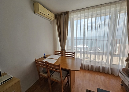 Apartment mit einem Schlafzimmer und herrlichem Meerblick in Sveti Vlas im Komplex Marina View Fort. Foto 3 Apartment mit einem Schlafzimmer und herrlichem Meerblick in Sveti Vlas im Komplex Marina View Fort. Foto 3