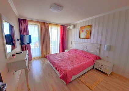 Квартира з переднім видом на море на першій лінії. Фото 5