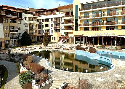 Große Wohnung mit seitlichem Meerblick in einem SPA-Komplex in erster Meereslinie. Foto 4