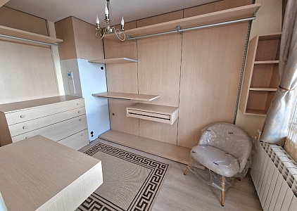 Luksusowy trzypokojowy apartament z kominkiem w Burgas. Zdjęcie 8 Luksusowy trzypokojowy apartament z kominkiem w Burgas. Zdjęcie 8
