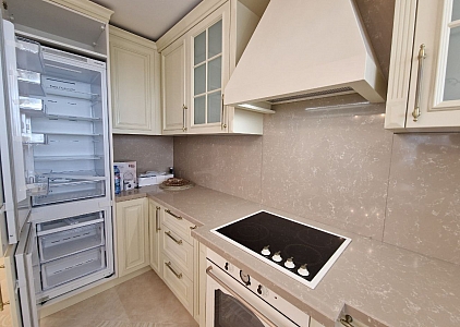 Luksusowy trzypokojowy apartament z kominkiem w Burgas. Zdjęcie 20 Luksusowy trzypokojowy apartament z kominkiem w Burgas. Zdjęcie 20