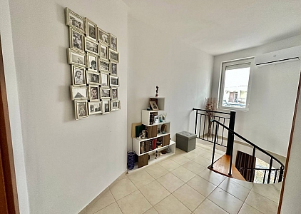 Große Wohnung mit drei Schlafzimmern. Foto 10 Große Wohnung mit drei Schlafzimmern. Foto 10
