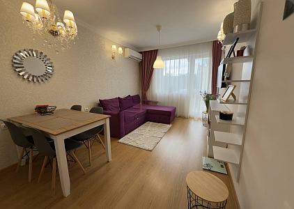 Eine Dreizimmerwohnung in einem Elitekomplex in Sonnenstrand. Foto 4