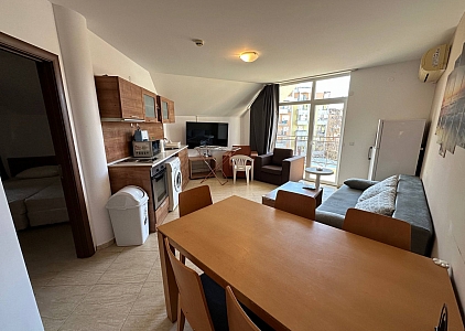 Квартира с тремя спальнями в тихом районе. Фото 6