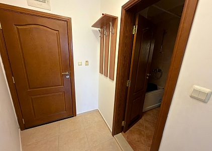 Квартира с видом на бассейн в ухоженном комплексе. Фото 8