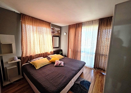 Przestronny apartament z dwiema sypialniami i widokiem na morze w Świętym Własie. Zdjęcie 5 Przestronny apartament z dwiema sypialniami i widokiem na morze w Świętym Własie. Zdjęcie 5