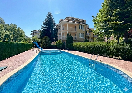 Piękne mieszkanie w małym kompleksie. Zdjęcie 14