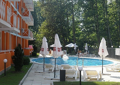 Хорошая квартира в ухоженном семейном комплексе. Фото 6