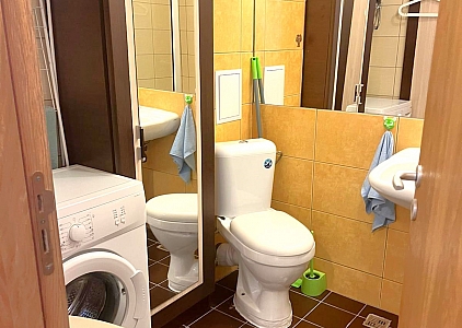 Zweizimmerwohnung mit Poolblick. Foto 12