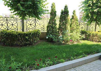 Просторная студия в красивом комплексе. Фото 10