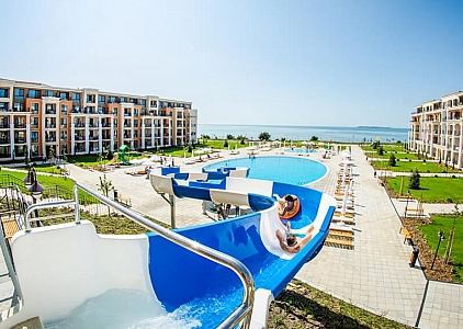 Stylowe studio w pięknym kompleksie na pierwszej linii . Zdjęcie 1