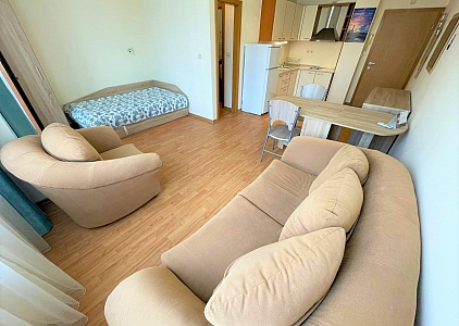 Geräumiges Studio in der ersten Reihe. Foto 3