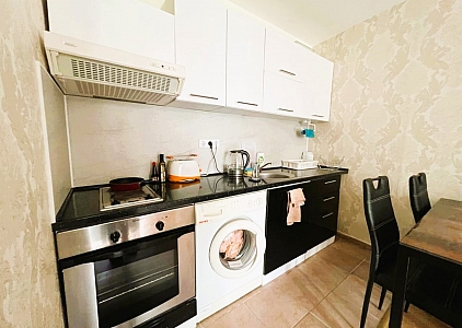 Zweizimmerwohnung in einer großen Anlage in erster Meereslinie. Foto 4 Zweizimmerwohnung in einer großen Anlage in erster Meereslinie. Foto 4