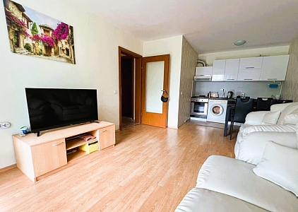 Zweizimmerwohnung in einer großen Anlage in erster Meereslinie. Foto 3 Zweizimmerwohnung in einer großen Anlage in erster Meereslinie. Foto 3