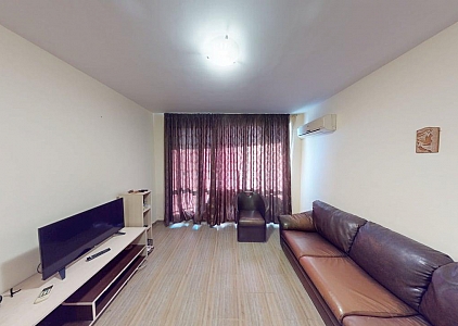 Apartment with a pool view in a residential complex. Photo 1 Apartment with a pool view in a residential complex. Photo 1