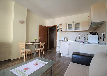 Квартира на продажу в курорте Солнечный берег. Фото 2