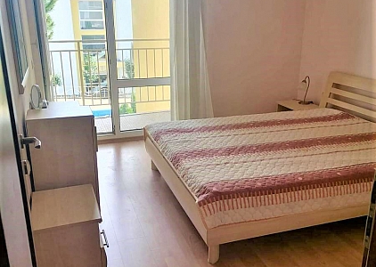 Ausgezeichnete Ein-Zimmer-Wohnung in einem großen Familienkomplex. Foto 5