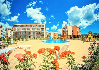 Велика двокімнатна квартира у закритому сімейному комплексі. Фото 1 Велика двокімнатна квартира у закритому сімейному комплексі. Фото 1