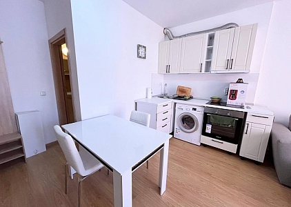 Wohnung in einer ausgezeichneten Familienanlage. Foto 7