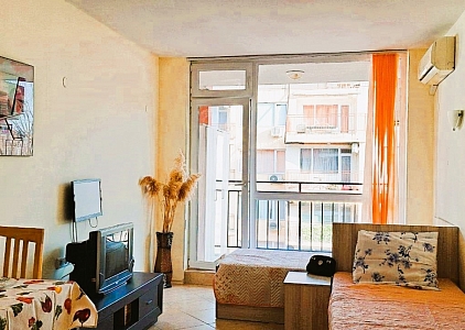 Квартира-студия в пешей доступности к морю. Фото 8 Квартира-студия в пешей доступности к морю. Фото 8