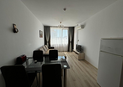Excellent three-room apartment 300 meters from the sea. Photo 2 Excellent three-room apartment 300 meters from the sea. Photo 2