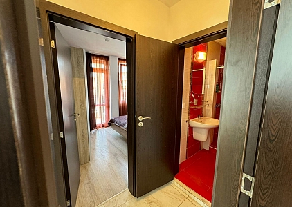 Excellent three-room apartment 300 meters from the sea. Photo 11 Excellent three-room apartment 300 meters from the sea. Photo 11