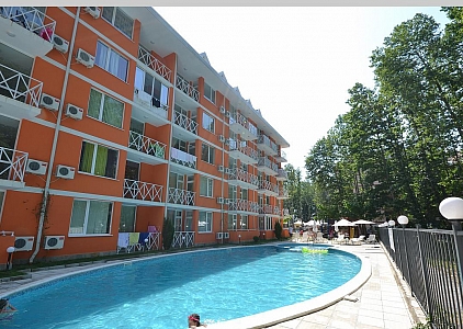 Хорошая квартира в ухоженном семейном комплексе. Фото 4