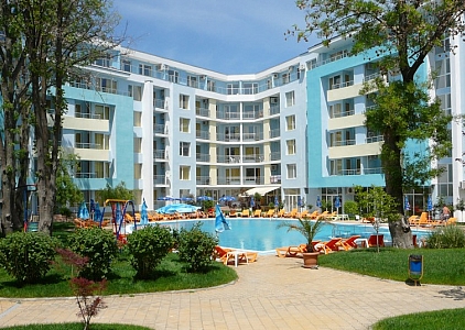 Двухкомнатная квартира в комплексе в 100 метрах от пляжа. Foto 1 Двухкомнатная квартира в комплексе в 100 метрах от пляжа. Foto 1