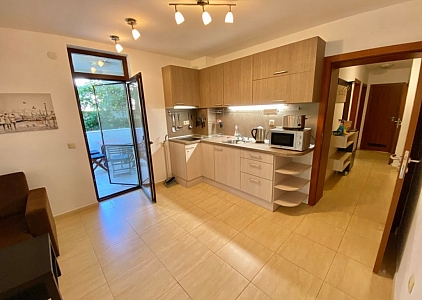 Mieszkanie z dużym tarasem w doskonałym kompleksie apartamentowym. Zdjęcie 12