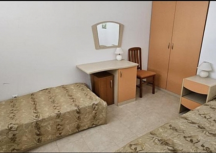 Inexpensive 2 bedroom apartment. Photo 6