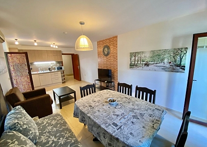 Mieszkanie z dużym tarasem w doskonałym kompleksie apartamentowym. Zdjęcie 9