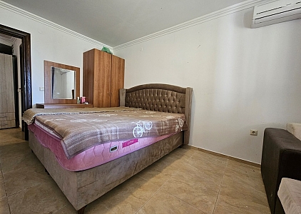 Apartment with sea view and lawn on the first line. Photo 9