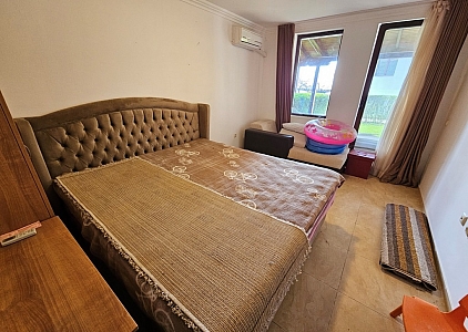 Apartment with sea view and lawn on the first line. Photo 10