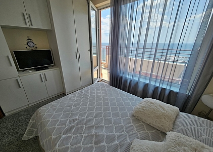 Schöne Wohnung mit direktem Meerblick. Foto 22 Schöne Wohnung mit direktem Meerblick. Foto 22