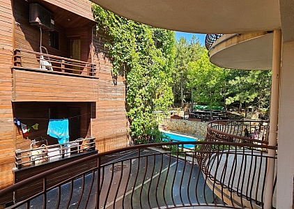 Apartmán s výhledem na moře v budově bez poplatků za údržbu. Foto 14