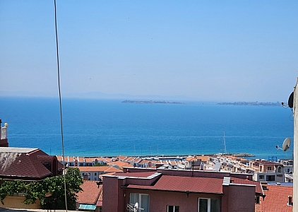 Apartmán s výhledem na moře v budově bez poplatků za údržbu. Foto 3