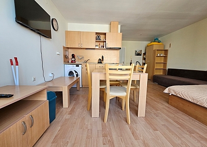 Przestronne studio z widokiem na morze w dużym kompleksie. Zdjęcie 12 Przestronne studio z widokiem na morze w dużym kompleksie. Zdjęcie 12