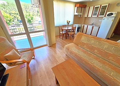 Geräumiges Studio in der ersten Reihe. Foto 2 Geräumiges Studio in der ersten Reihe. Foto 2