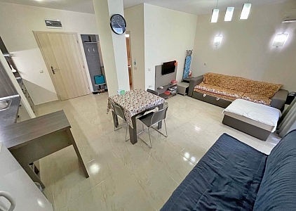 Przestronne studio w doskonałym kompleksie. Zdjęcie 1