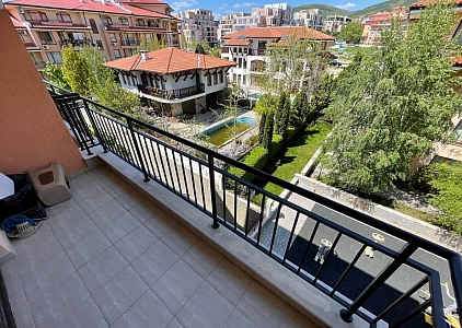 Duży piękny apartament z widokiem na morze w pobliżu plaży. Zdjęcie 9