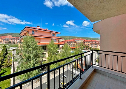 Duży piękny apartament z widokiem na morze w pobliżu plaży. Zdjęcie 10