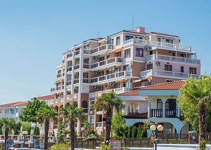 Lovely apartment with sea view in the best location of Saint Vlas. Photo 31 Lovely apartment with sea view in the best location of Saint Vlas. Photo 31
