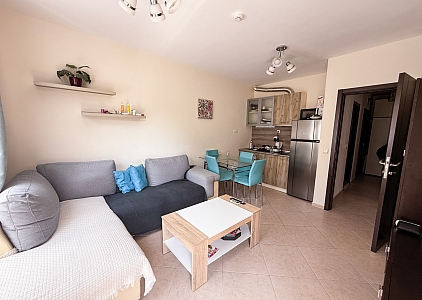 Квартира с двумя спальнями в красивом комплексе. Фото 2