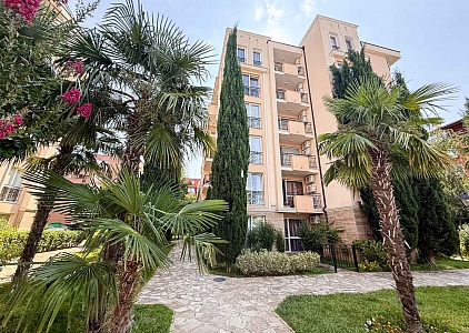 Квартира с двумя спальнями в красивом комплексе. Фото 21