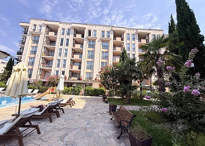 Квартира с двумя спальнями в красивом комплексе. Фото 10