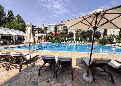 Квартира с двумя спальнями в красивом комплексе. Фото 22