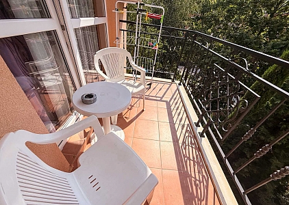 Квартира с двумя спальнями в красивом комплексе. Фото 8