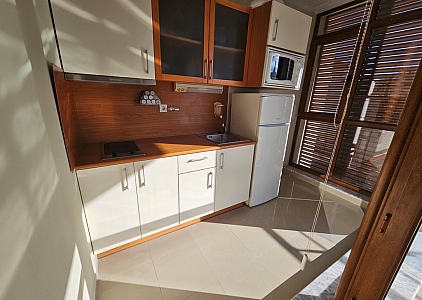 Spacious furnished studio in the Sun City 1 complex. Photo 6