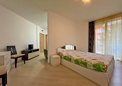 Schöne Zweizimmerwohnung 500 Meter vom Meer entfernt. Foto 14